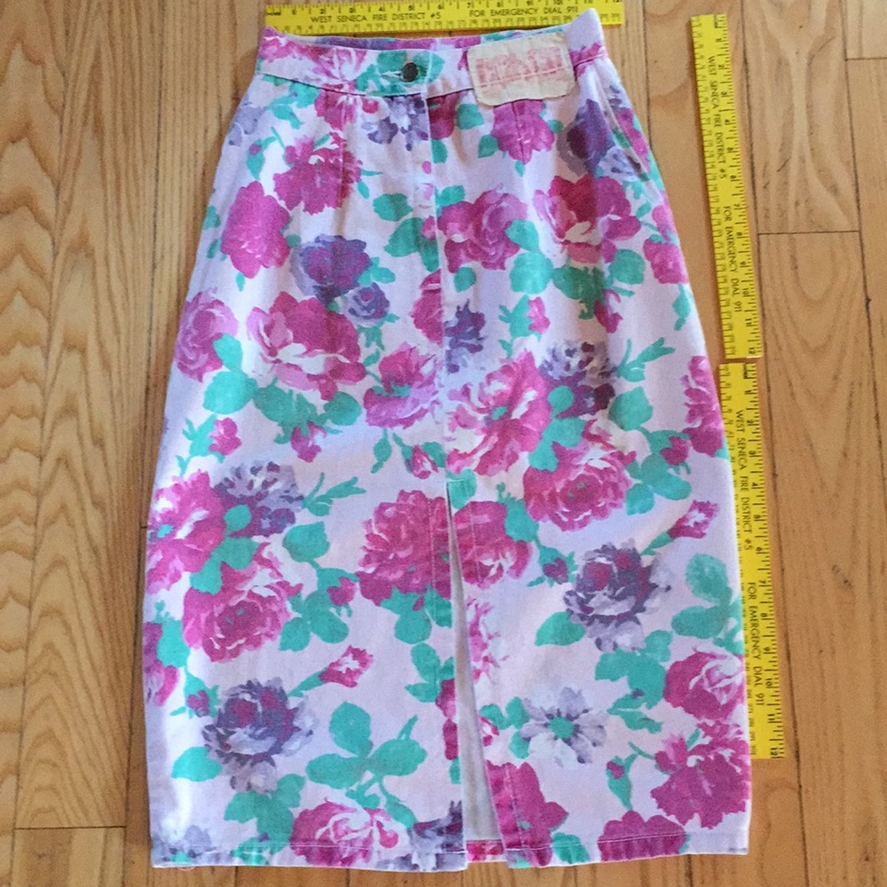 Bongo Floral Denim Skirt - Vintage